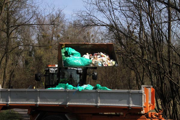 Seeuferreinigung_2017-03-25_DSC03914 (2).jpg